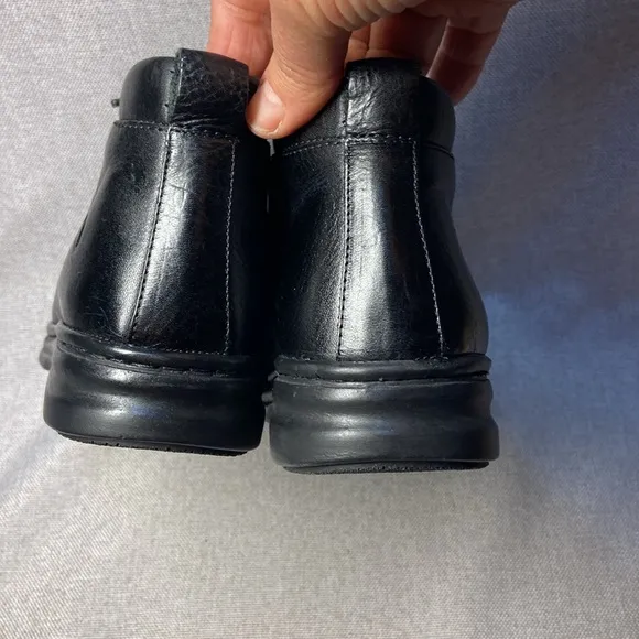 World BLEND Women’s Leather Boots. Size 38
