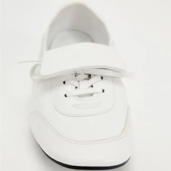 ZARA LACE-UP LOW HEEL LEATHER SHOES