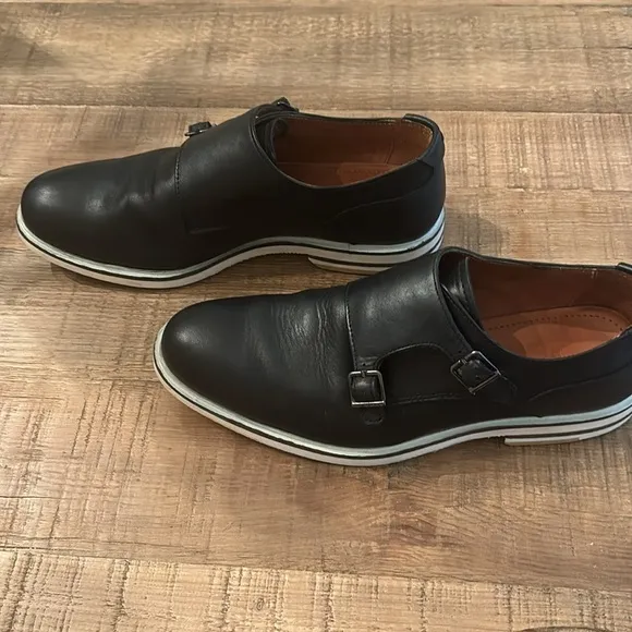 Zara Leather Strap w/Metal Closure Dress Shoes Men’s Sz-41 (10) Black/Tonal Sole