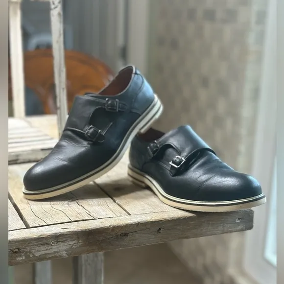 Zara Leather Strap w/Metal Closure Dress Shoes Men’s Sz-41 (10) Black/Tonal Sole