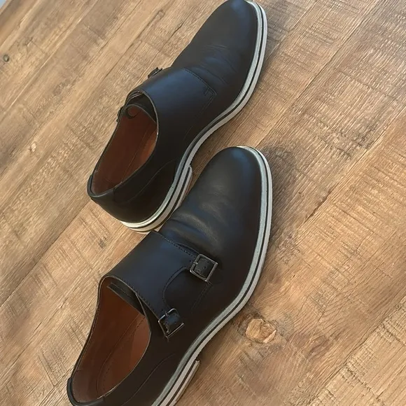 Zara Leather Strap w/Metal Closure Dress Shoes Men’s Sz-41 (10) Black/Tonal Sole