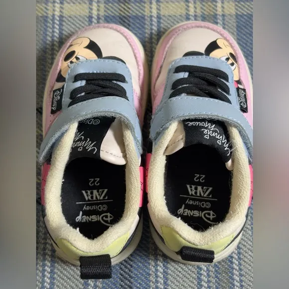ZARA X DISNEY Minnie Mouse SNEAKERS Girls 6.5